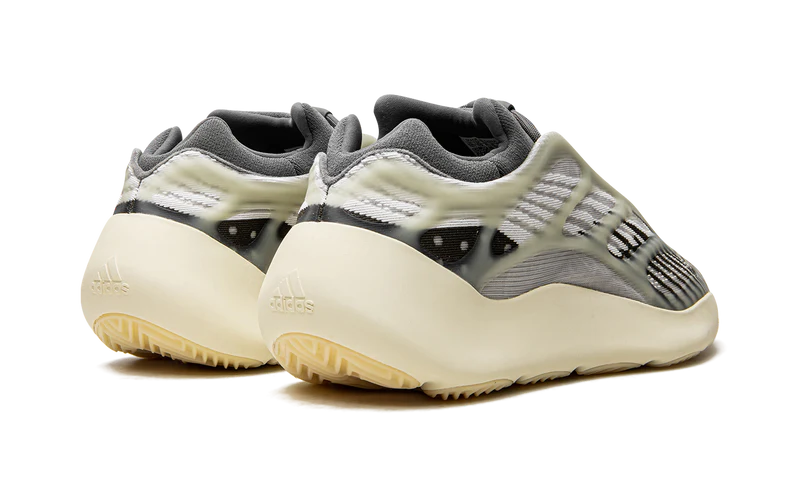 Adidas Yeezy 700 V3 Fade Salt