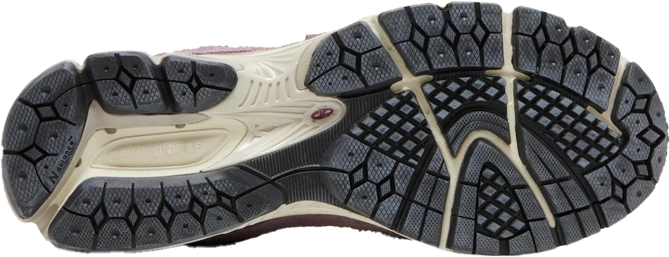 New Balance 2002R Protection Pack Pink